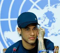 开云 - 内马尔巅峰对决，Uzi与70激战雄鹿分钟，挺进下一轮胜负难料！